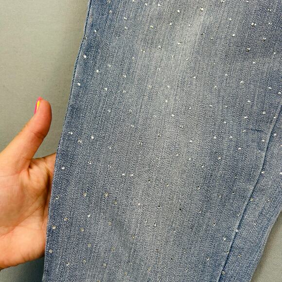 Y2K Cache Jeans All Over Rhinestone Studded Bling Vintage Denim Cropped Capri 6 - Picture 5 of 9
